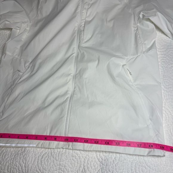 Lululemon Athletica White Technical Windbreaker - Picture 8 of 10